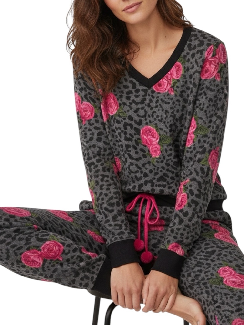 BETSEY JOHNSON Cozy Floral Leopard V-Neck Pajama Set in Gray & Pink Size Small - Picture 2 of 8